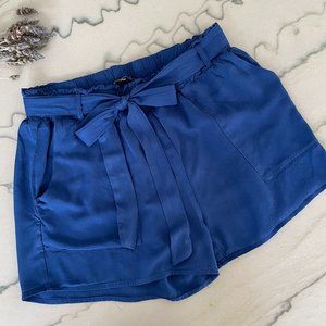 Shinestar | Blue Flowy Elasticized Waist Shorts with Belt and Pockets | L